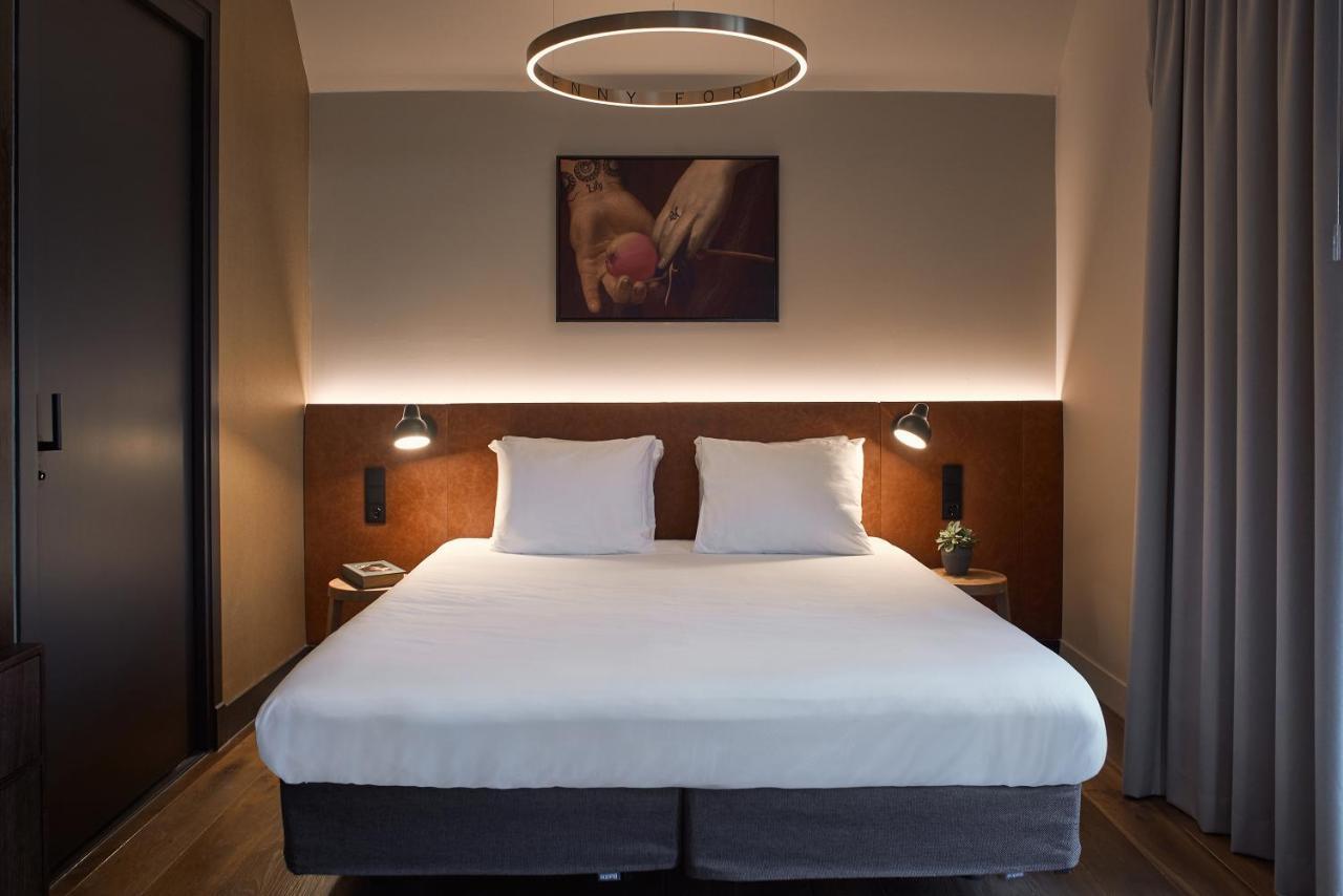 Monastery Mystery L,968806174:JPEG